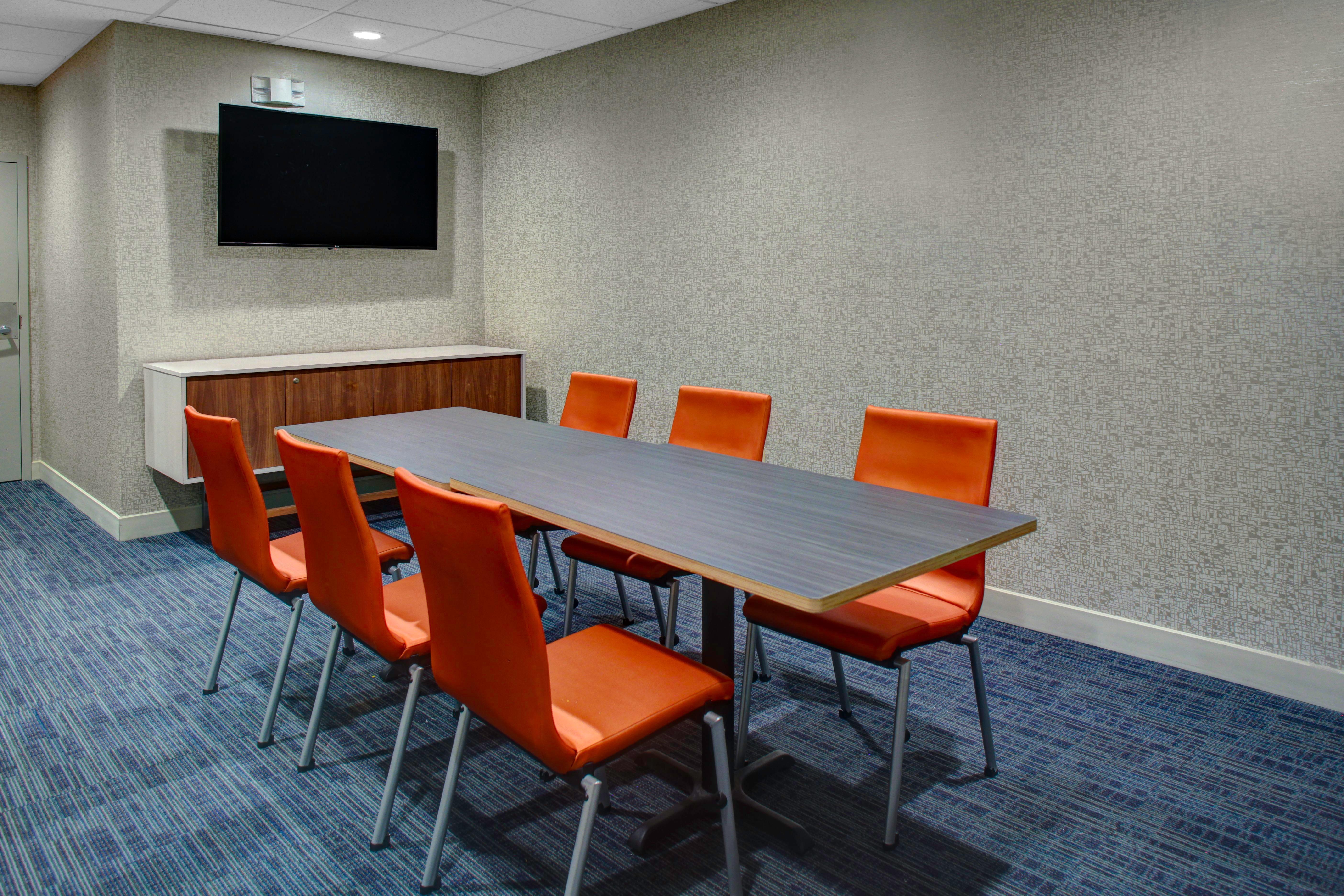 Hotel Express Richmond-mechanicsville By Ihg 2*